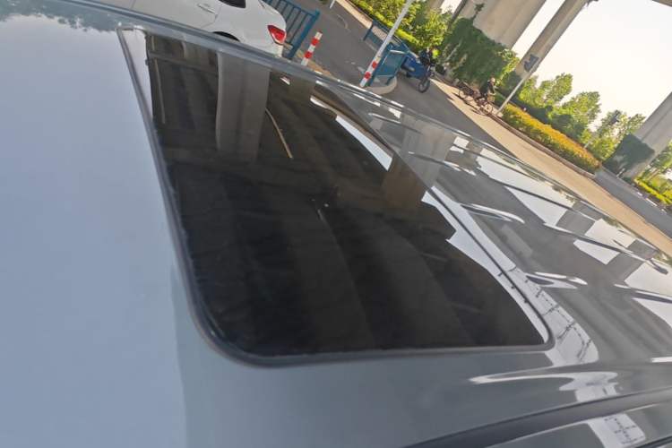Used Buick GL8 2023 Land Executive Class 652T Luxury Model Roof