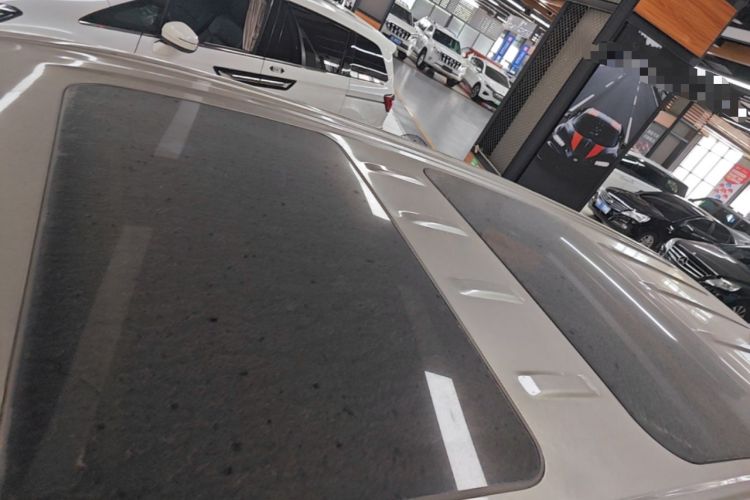 Used Buick GL8 2023 ES Lu Zun Luxury Model Roof