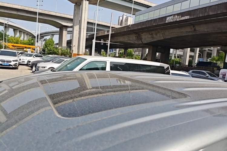 Used Buick GL8 2023 ES Lu Zun Deluxe Model Roof
