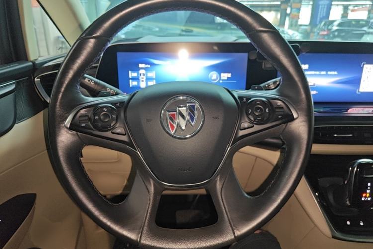 Used Buick GL8 2023 ES Lu Zun Luxury Model Steering Wheel
