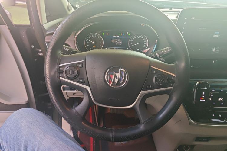 Used Buick GL8 2023 Land Executive Class Smart Enjoyment Model Steering Wheel