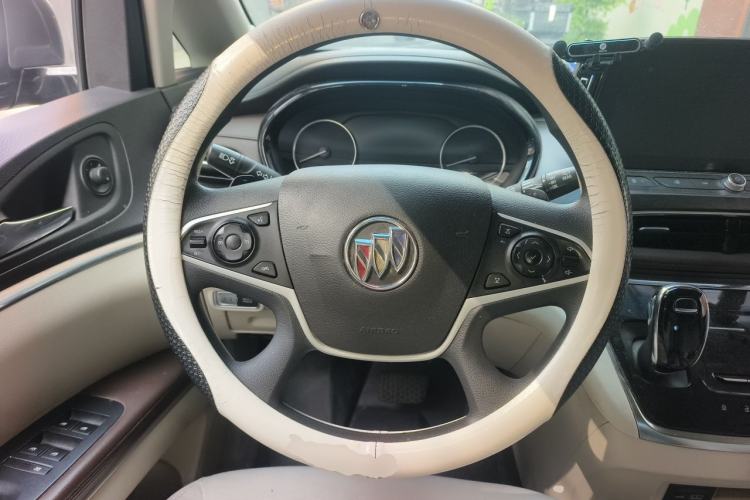 Used Buick GL8 2023 Land Executive Class Smart Enjoyment Model Steering Wheel