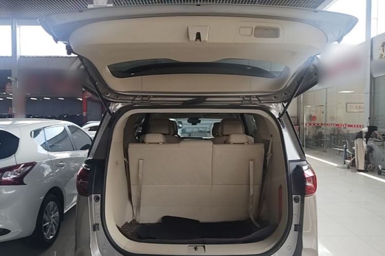 Used Buick GL8 2023 ES Lu Zun Deluxe Model Trunk