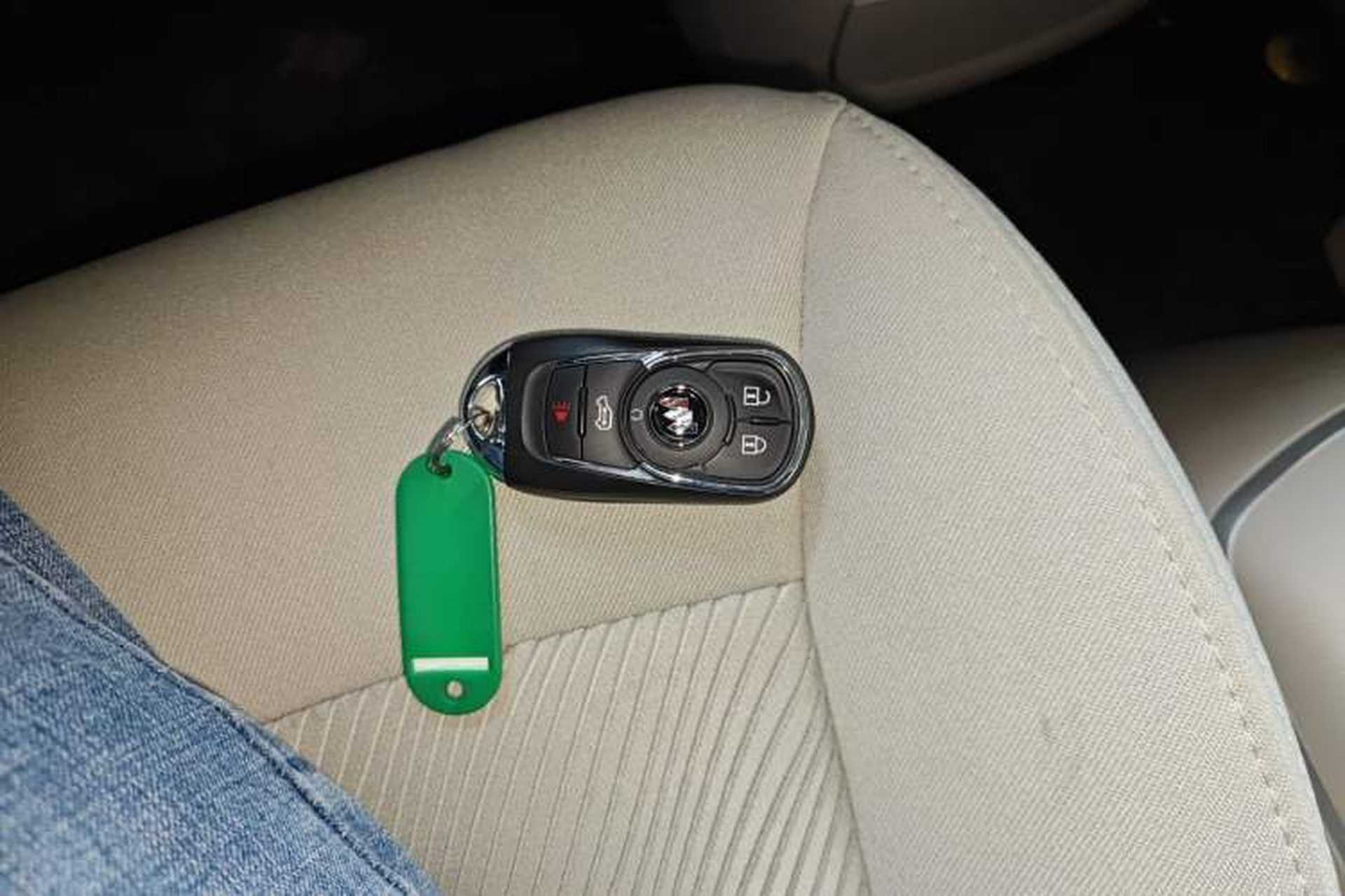 Used Buick GL8 2023 Land Executive Class Smart Enjoyment Model Vehicle Key
