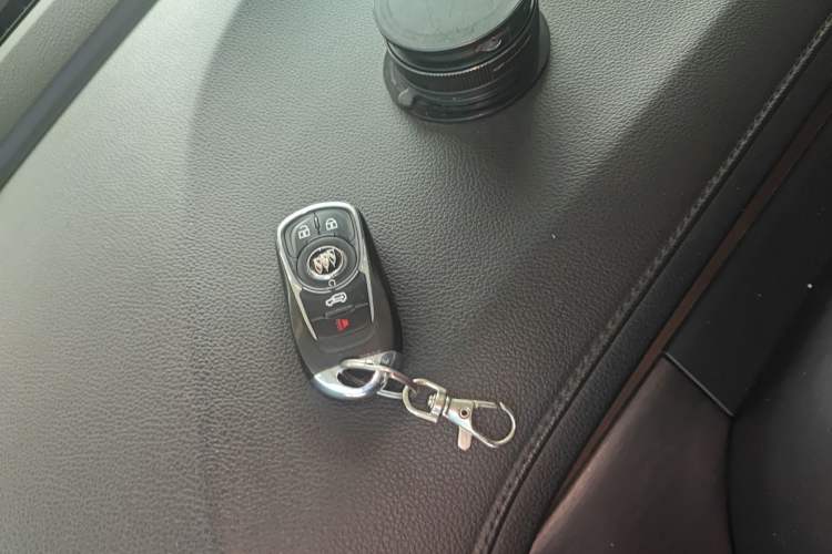 Used Buick GL8 2023 Land Executive Class Smart Enjoyment Model Vehicle Key