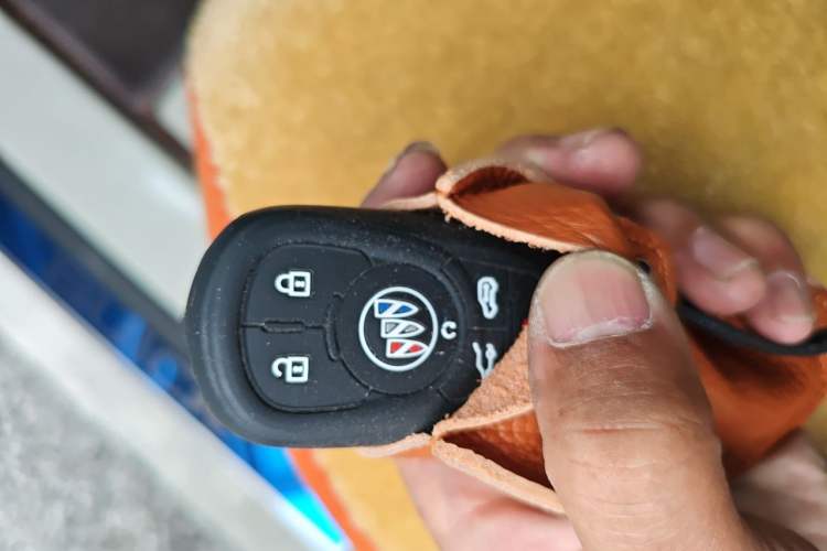 Used Buick GL8 2023 Land Executive Class Smart Enjoyment Model Vehicle Key