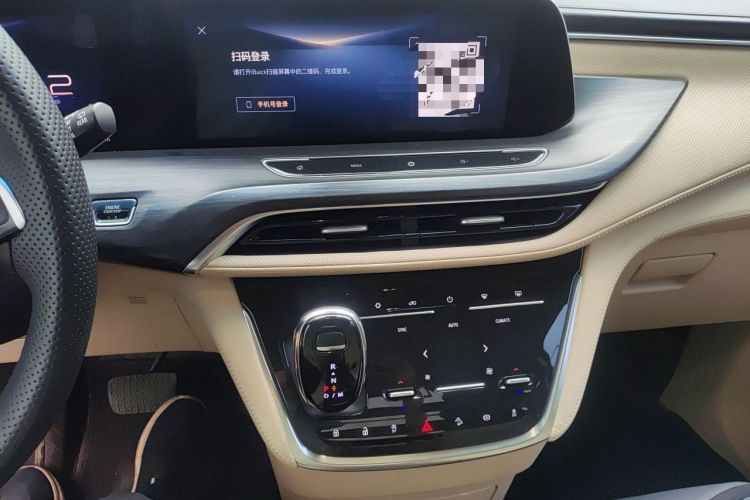 Used Buick GL8 2023 ES Lu Zun Luxury Model Audio And AC Panel