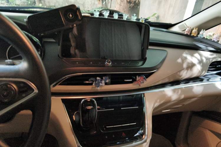 Used Buick GL8  Audio And AC Panel