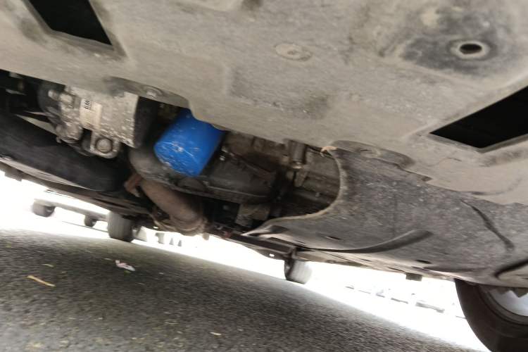 Used Buick GL8 2023 ES Lu Zun Deluxe and Yue Edition Chassis Front
