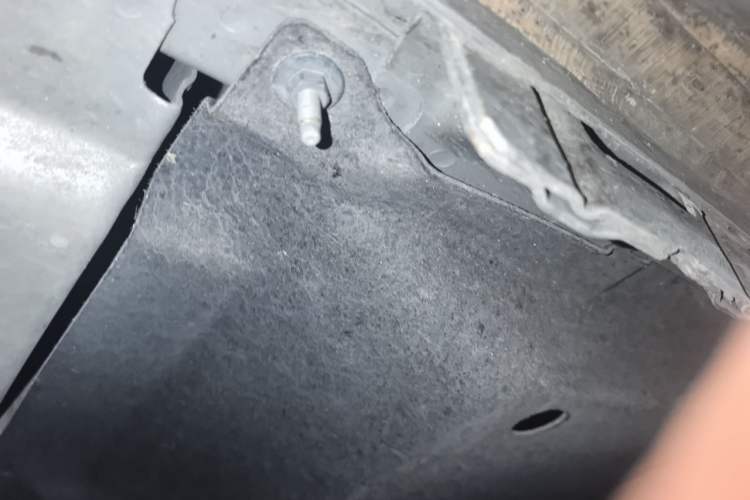 Used Buick GL8 2023 ES Lu Zun Deluxe Model Chassis Front Left