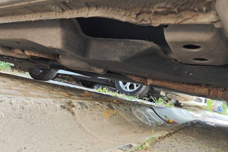 Used Buick GL8 2023 Land Executive Class Smart Enjoyment Model Chassis Front Right