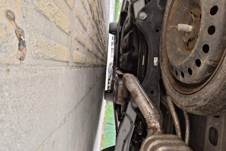 Used Buick GL8 2023 ES Lu Zun Deluxe Model Chassis Rear