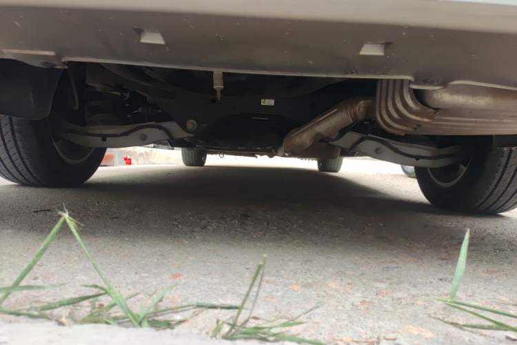 Used Buick GL8 2023 ES Lu Zun Luxury Model Chassis Rear