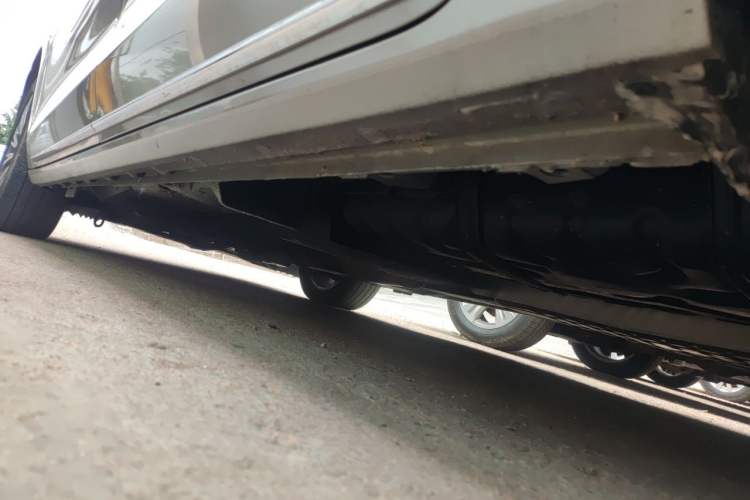 Used Buick GL8 2023 ES Lu Zun Luxury Model Chassis Rear Left