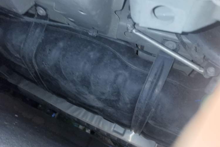 Used Buick GL8 2023 ES Lu Zun Deluxe Model Chassis Rear Left