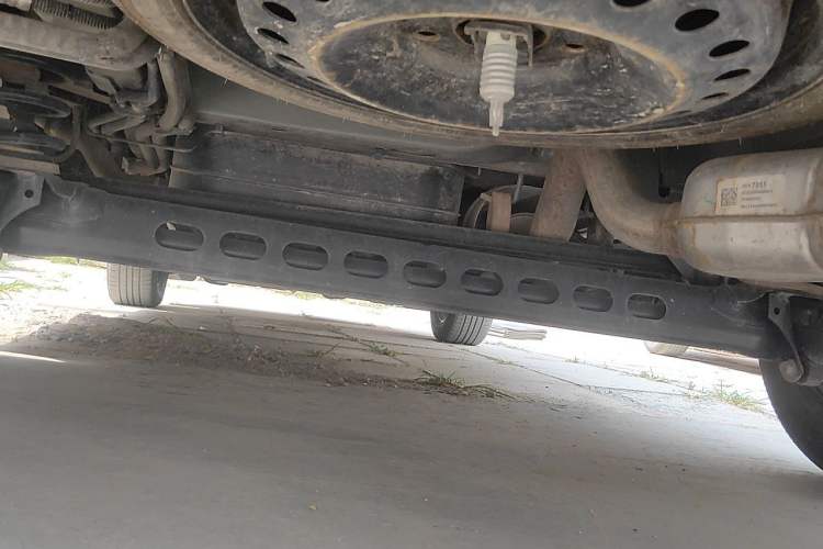 Used Buick GL8 2023 Facelifted Land Cruiser Executive Luxury Version Chassis Rear