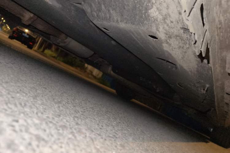 Used Buick GL8 2023 ES Lu Zun Luxury Model Chassis Rear Right