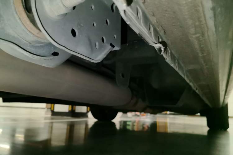 Used Buick GL8 2023 Land Executive Class Smart Enjoyment Model Chassis Rear Right