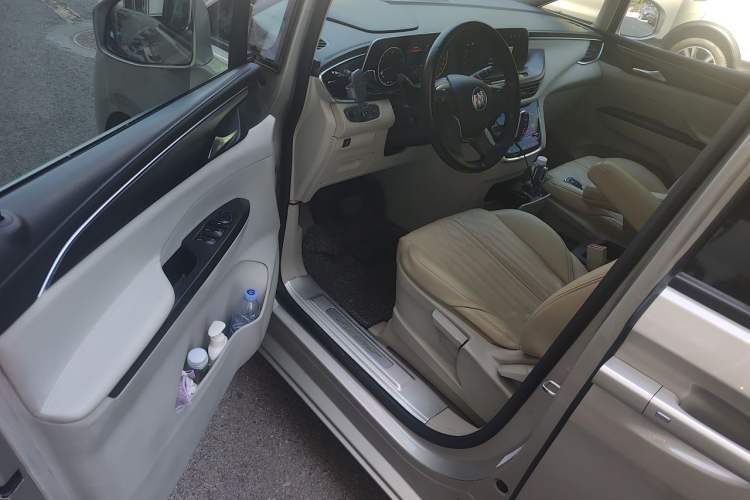 Used Buick GL8 2023 ES Lu Zun Comfort Model Driver Seat