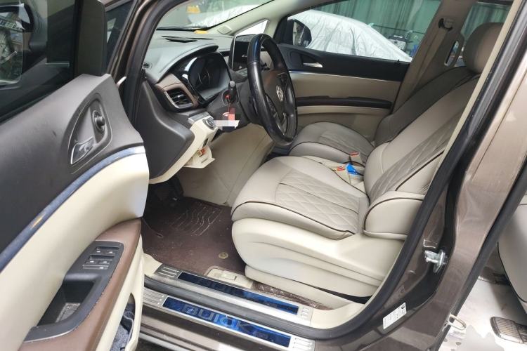 Used Buick GL8 2023 Land Executive Class Smart Enjoyment Model Driver Seat