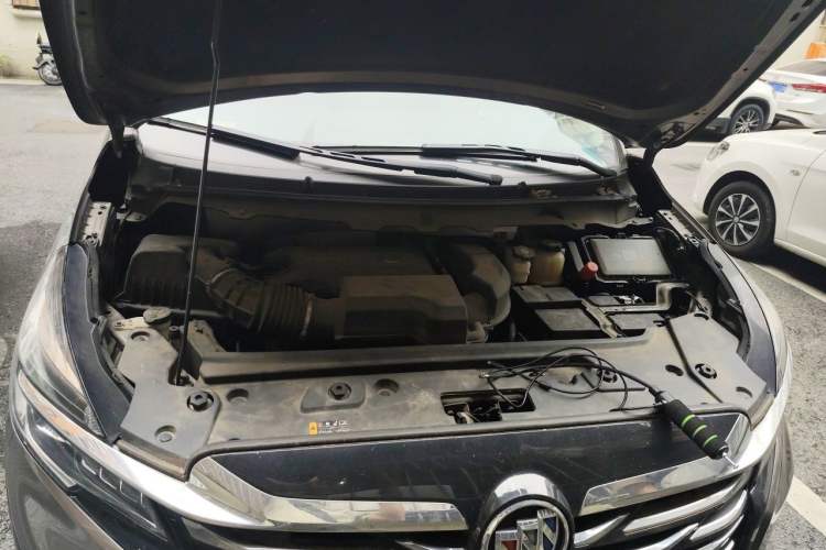 Used Buick GL8 2023 Land Executive Class Smart Enjoyment Model Engine Bay