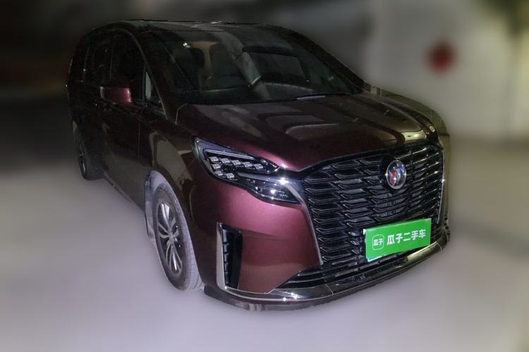 Used Buick GL8 2023 ES Lu Zun Comfort Model Front Right 45 Deg