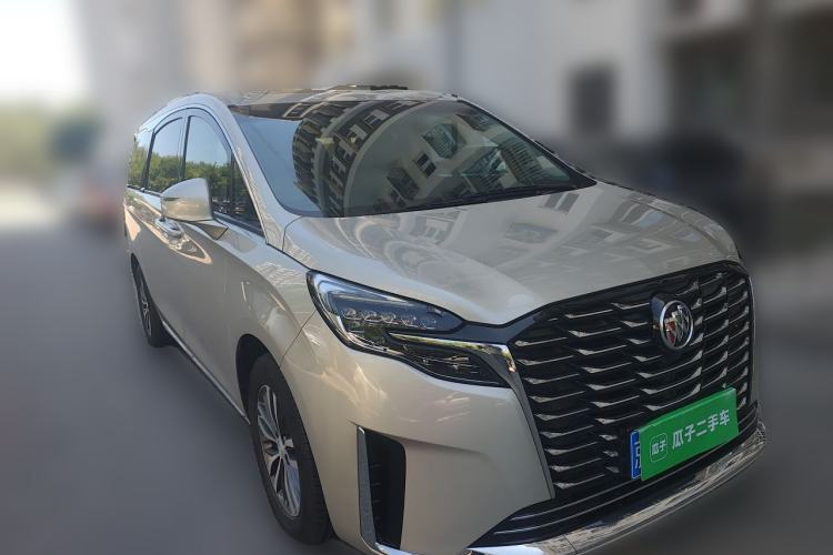 Used Buick GL8 2023 ES Lu Zun Comfort Model Front Right 45 Deg