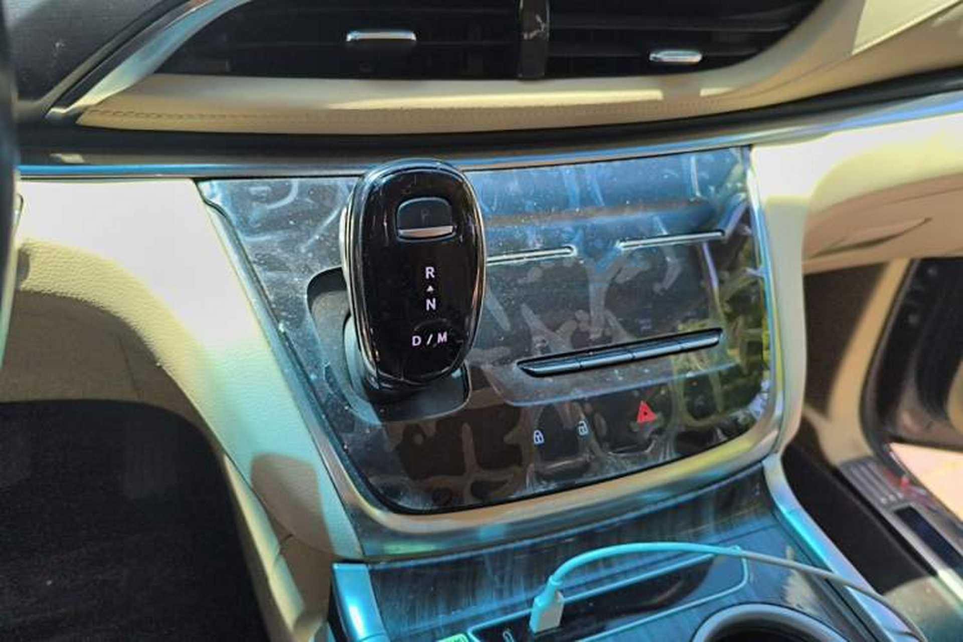 Used Buick GL8 2023 Land Executive Class 652T Luxury Model Gear Lever