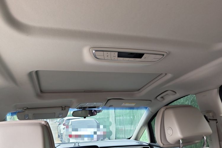 Used Buick GL8 2023 ES Lu Zun Deluxe Model Headliner