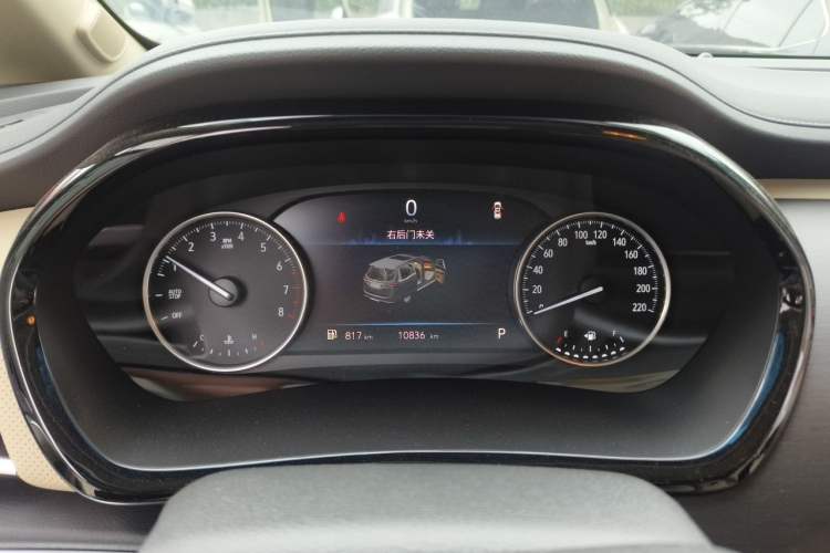 Used Buick GL8 2023 Facelifted Land Cruiser Executive Luxury Version Instrument Cluster