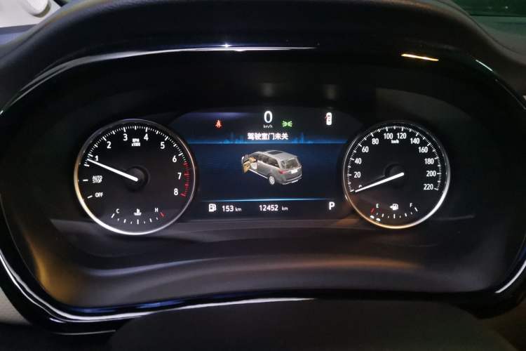 Used Buick GL8 2023 Facelifted Land Cruiser Executive Luxury Version Instrument Cluster