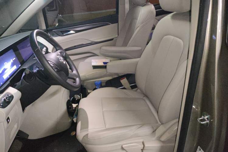 Used Buick GL8 2023 ES Lu Zun Comfort Model Left Front Seat