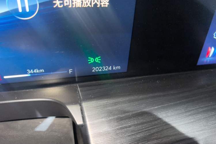 Used Buick GL8 2023 ES Lu Zun Deluxe Model Odometer Close Up