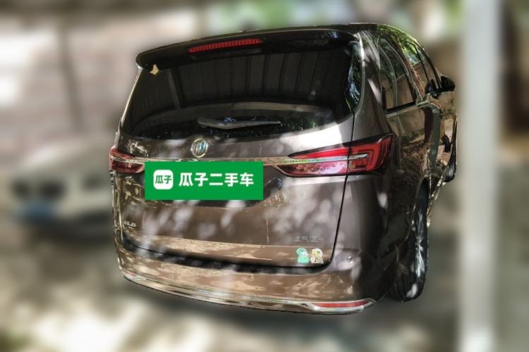 Used Buick GL8  Rear Right 45 Deg