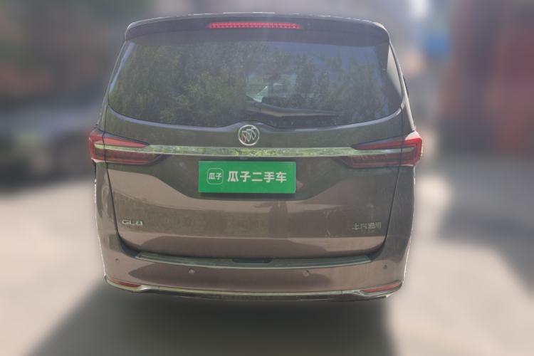 Used Buick GL8 2023 Facelifted Land Cruiser Executive Luxury Version Rear