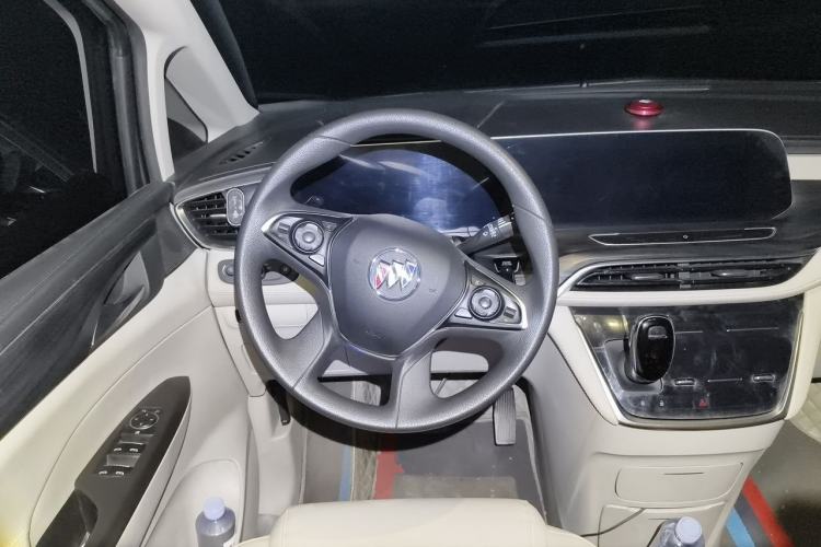 Used Buick GL8 2023 ES Lu Zun Comfort Model Steering Wheel