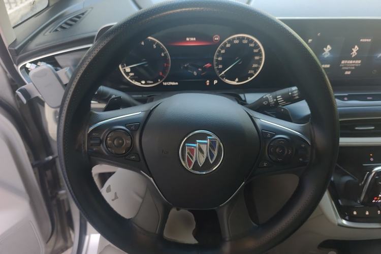 Used Buick GL8 2023 ES Lu Zun Comfort Model Steering Wheel