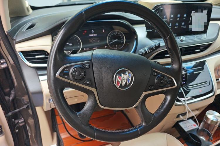Used Buick GL8 2023 Facelifted Land Cruiser Executive Luxury Version Steering Wheel