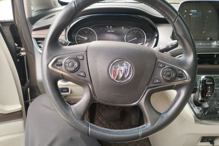 Used Buick GL8 2023 Land Executive Class 652T Luxury Model Steering Wheel