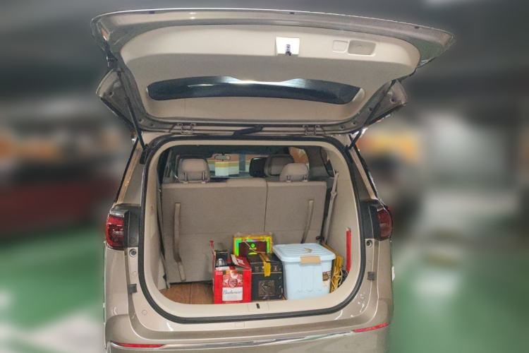 Used Buick GL8 2023 ES Lu Zun Comfort Model Trunk