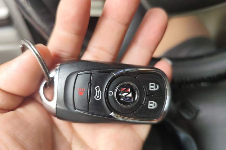 Used Buick GL8 2023 Land Executive Class Smart Enjoyment Model Vehicle Key