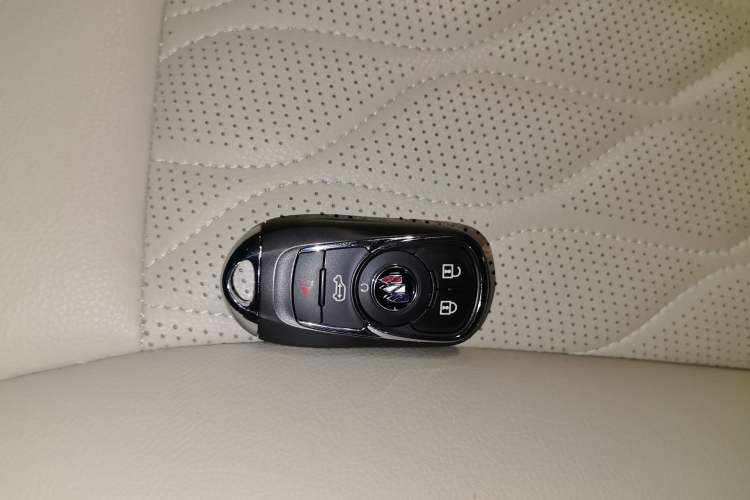 Used Buick GL8 2023 Land Executive Class Smart Enjoyment Model Vehicle Key
