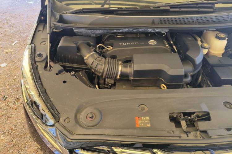 Used Buick GL8 2023 Avenir Avia 7-Seater Deluxe Edition Engine Bay Right