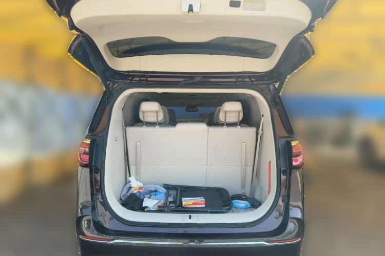 Used Buick GL8 2023 Avenir Avia 7-Seater Deluxe Edition Trunk