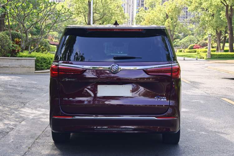 Used Buick GL8 2023 Avenir Aivia Six-Seat Deluxe Edition Exterior 4