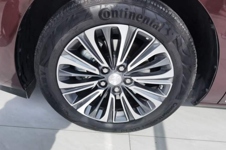 Used Buick GL8 2023 ES Lu Zun Flagship Model Exterior 4