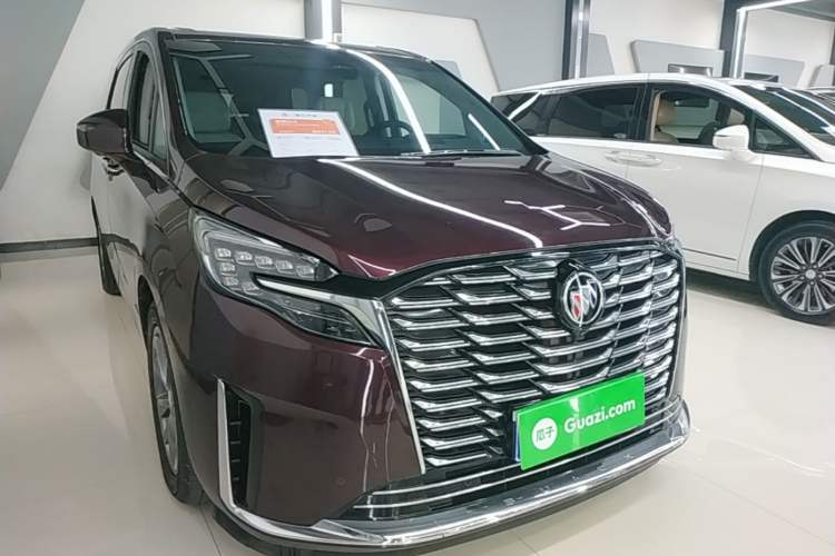 Used Buick GL8 2023 Avenir Aivia Six-Seat Deluxe Edition Front Right 45 Deg