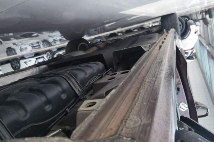 Used Buick GL8 2023 ES Lu Zun Flagship Model Left Side Sill