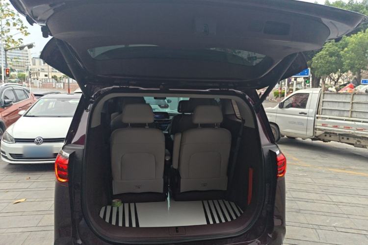 Used Buick GL8 2023 Avenir Aivia Six-Seat Deluxe Edition Trunk