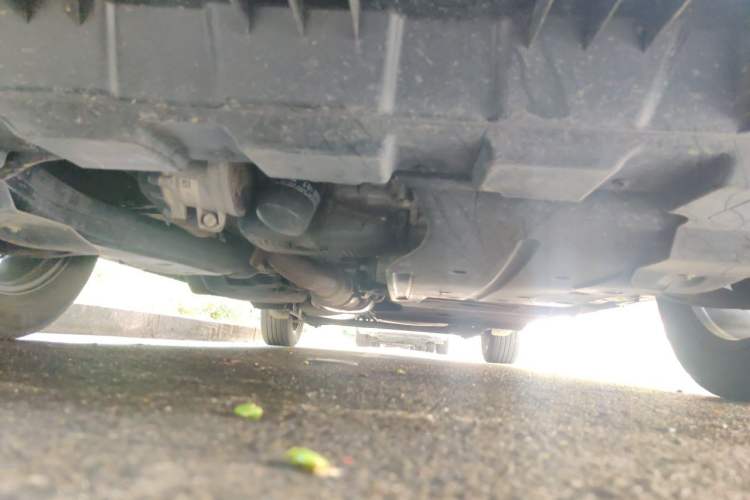 Used Buick GL8 2023 Facelifted Land Cruiser Executive Luxury Version Chassis Front